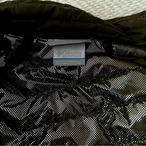 Columbia Insulated Jacket - Picture 4 of 4
